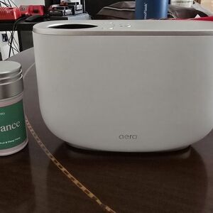 Aera White Aroma Diffuser